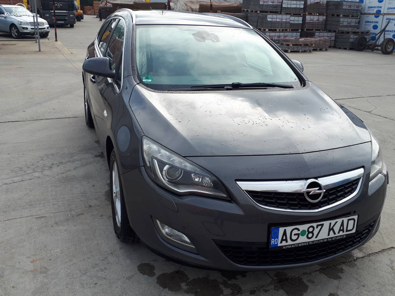 Opel astra j 2011